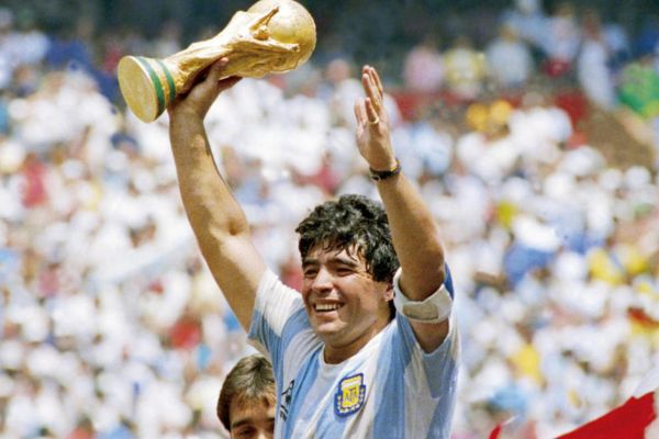 diego-maradona-greatest-footballers-of-all-time