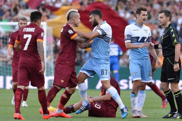 roma-vs-lazio-football-war